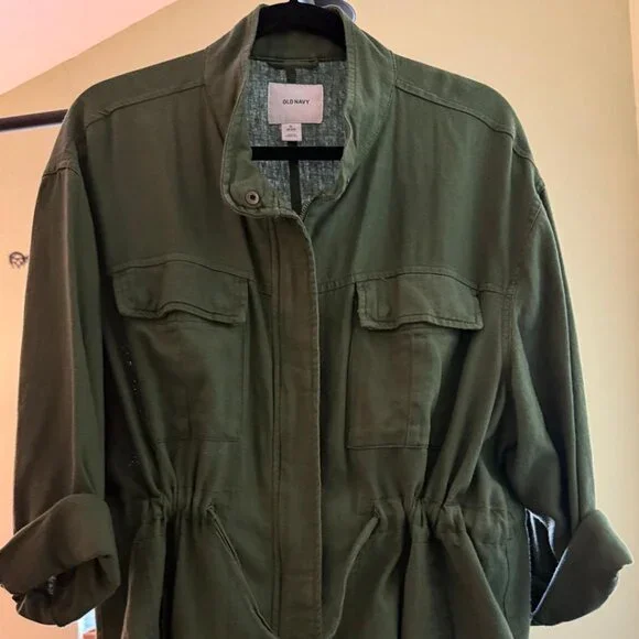 Old Navy Army green linen-type jacket with belt - petite XL - Picture 1 of 4
